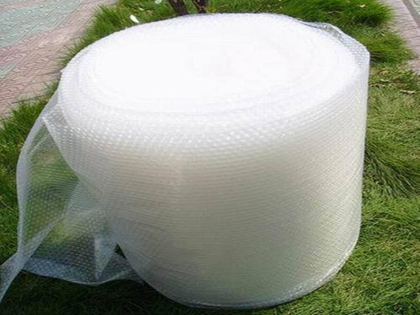 使用回收料生產(chǎn)的氣泡膜用哪種增白劑效果好？